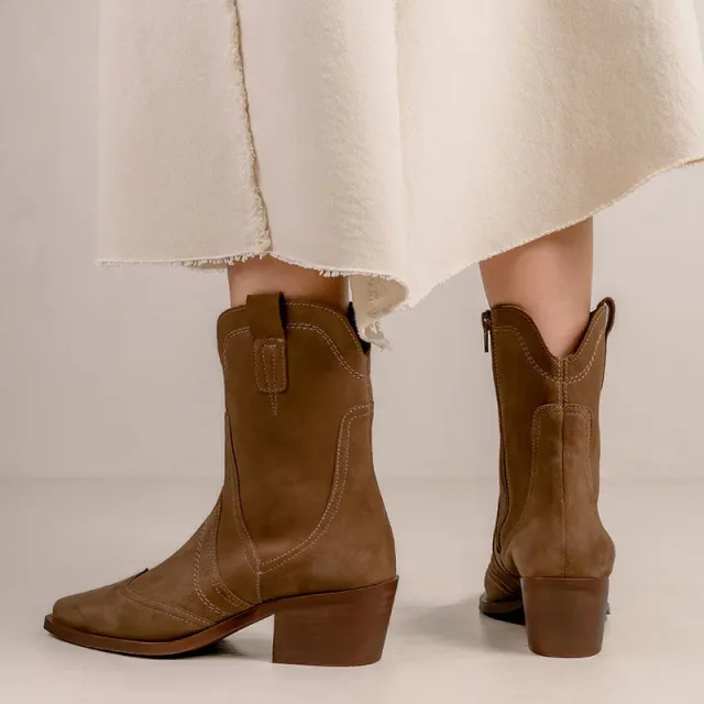 Bottines cowboy daim camel mode - Accessoires pour chaussures