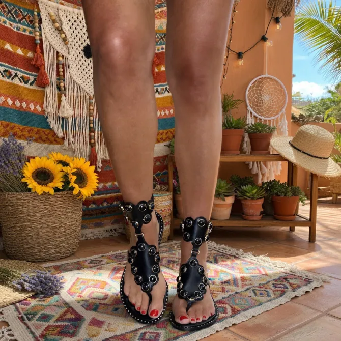 Sandales bohèmes femme cuir noir et perles - Accessoires pour chaussures