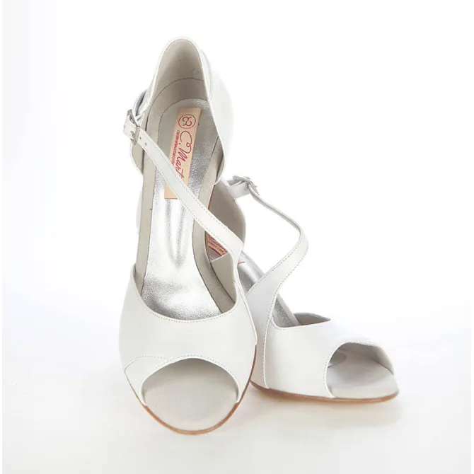 Chaussures femme cuir blanc élégantes - Accessoires pour chaussures