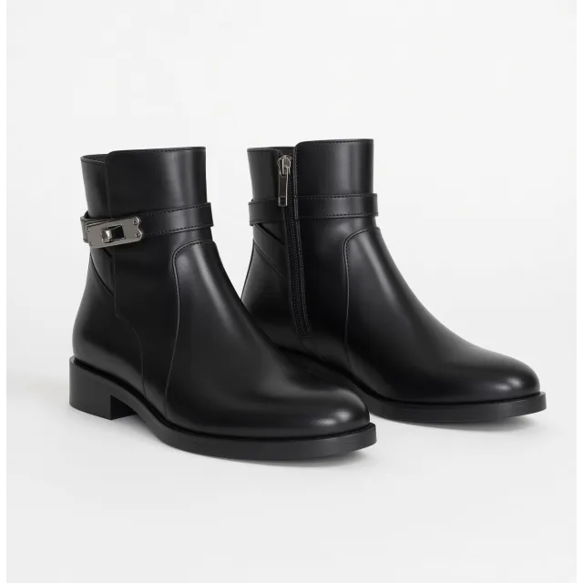Bottines cuir noir lanière fermoir  - Bottines femme artisanales