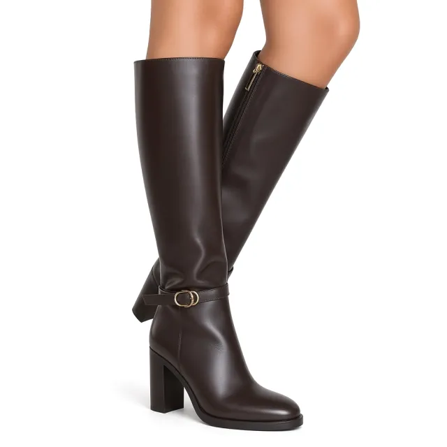 Bottes Femme Cuir Marron à Talon et Boucle Dorée - L’Atelier de la Botte