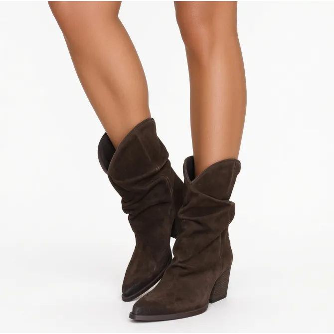 Bottines cowboy femme daim marron plissé - Boots cowboy artisanales
