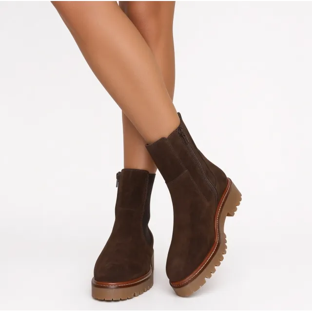Bottines femme daim marron à semelle bicolore - Bottines plates
